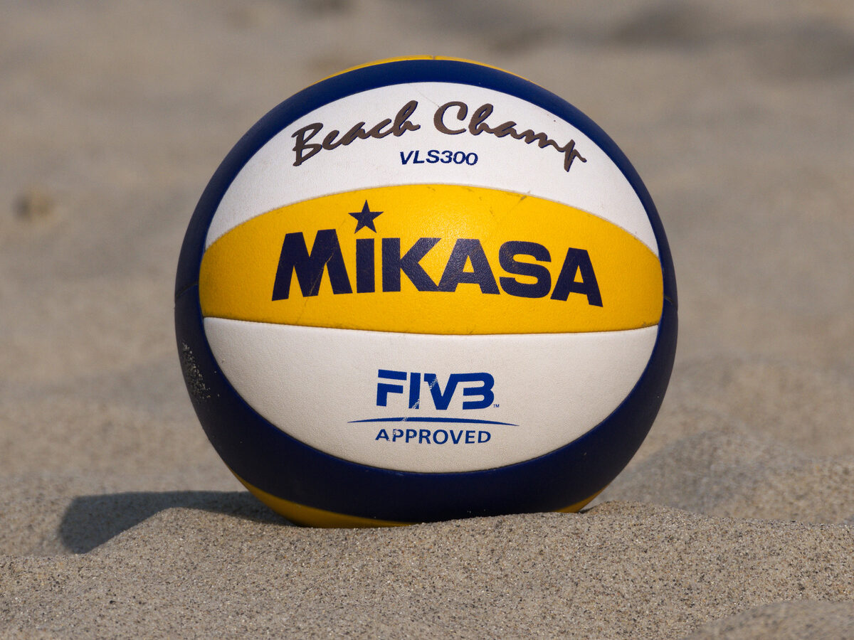 Mikasa MVA300 Indoor